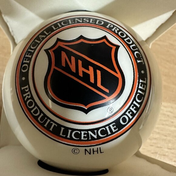 Vintage Noma Collectables - Buffalo Sabres 90s Christmas Ornament Canada - Picture 4 of 4